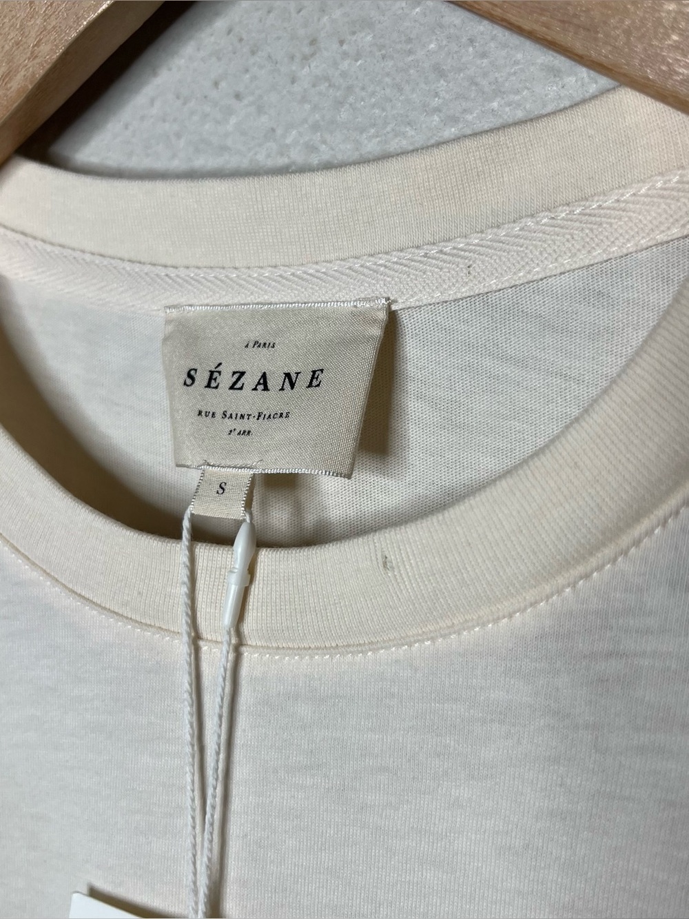 NEW Sezane Ivory Nashville Loves Paris Graphic Tee Shirt Size Small - Picture 5 of 7